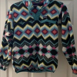 Girls Patagonia pullover
